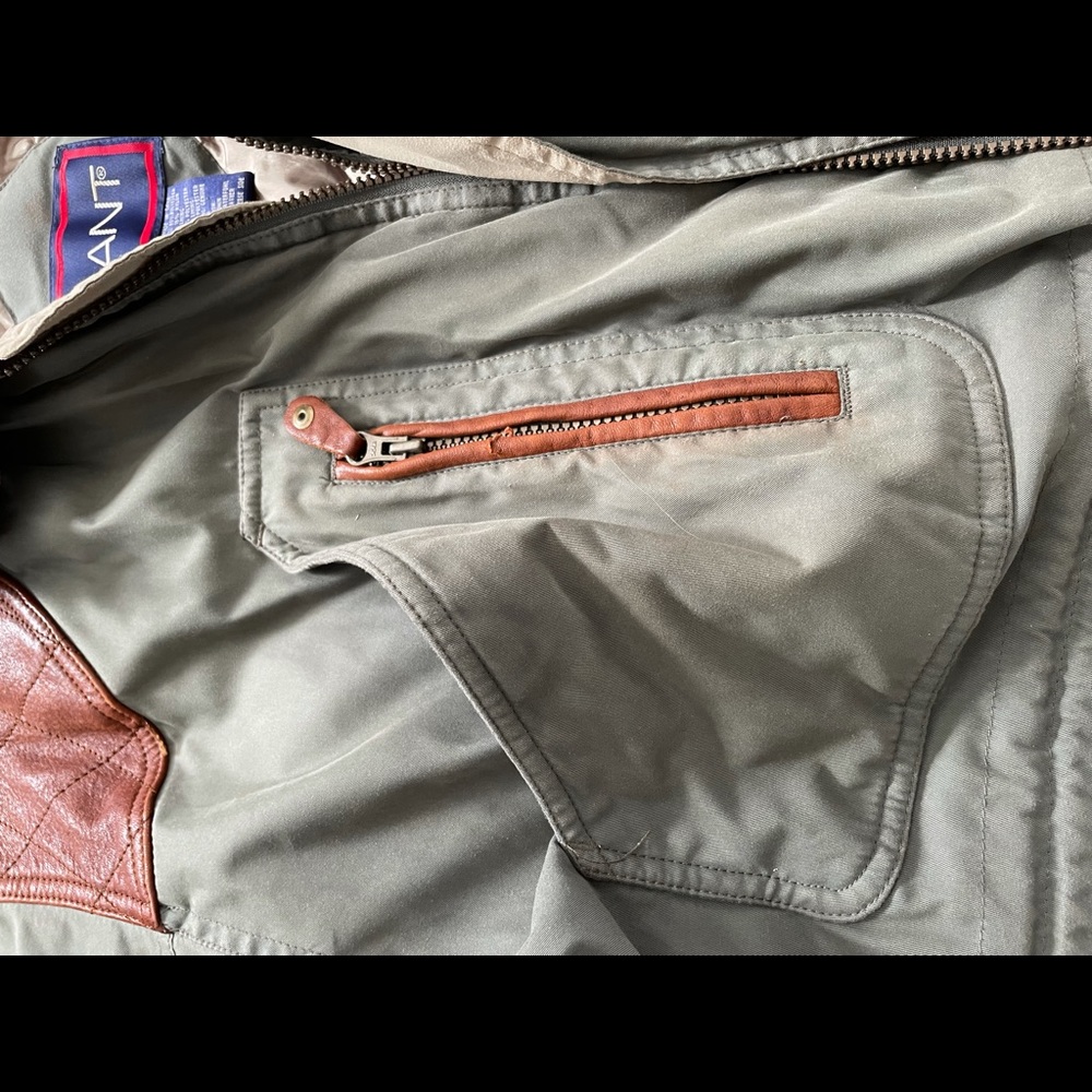 Men’s XL Olive Green Puffer Jacket Genuine Leather Collar Gant Jacket - Picture 8 of 10